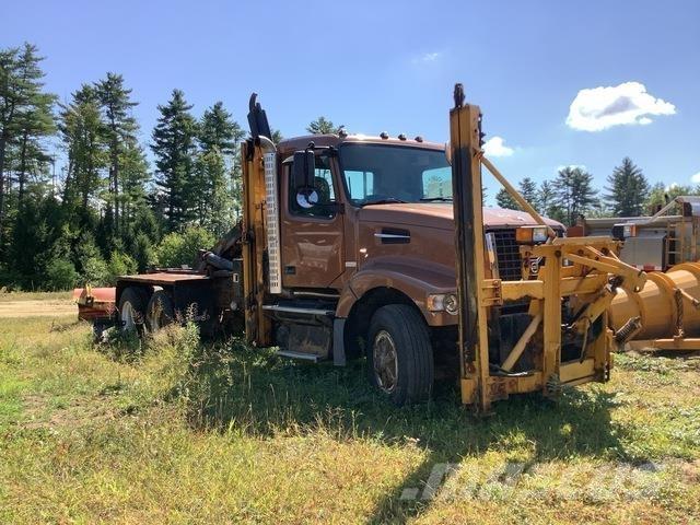 Volvo BM VHD Hóeltakarítók