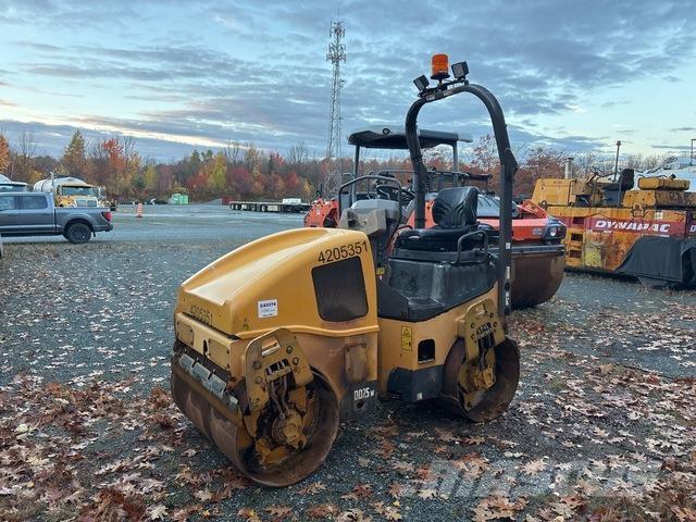 Volvo DD25 Ikerdobos hengerek