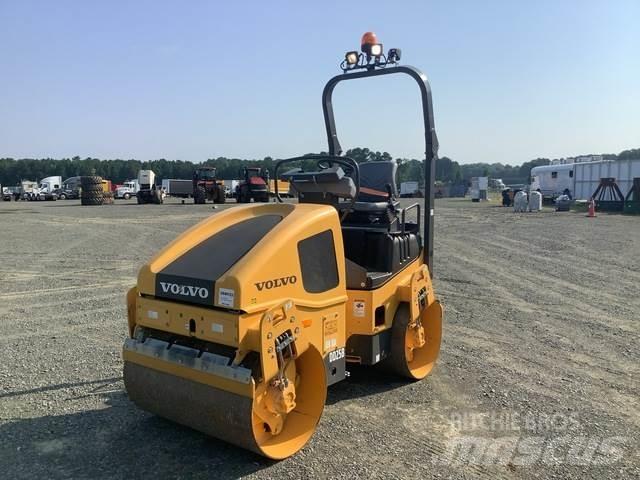 Volvo DD25B Ikerdobos hengerek