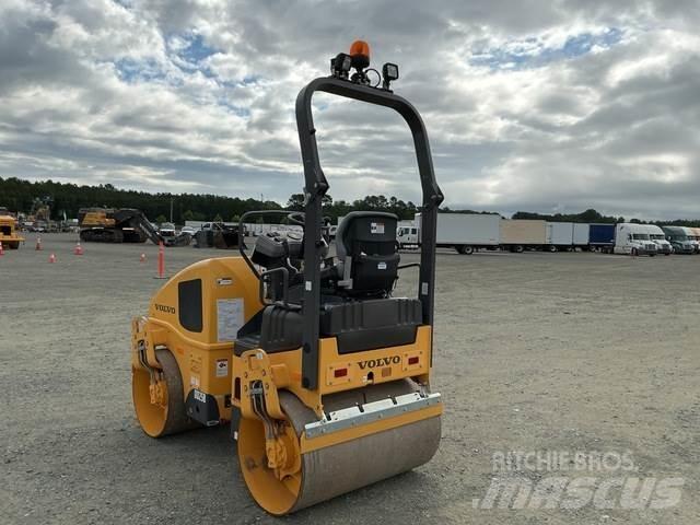 Volvo DD25B Ikerdobos hengerek
