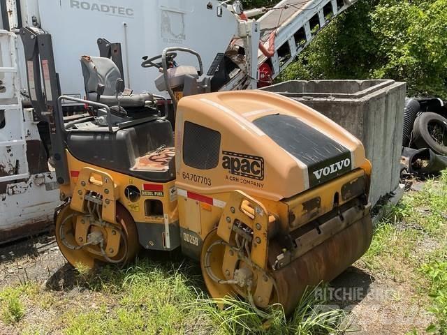 Volvo DD25B Ikerdobos hengerek