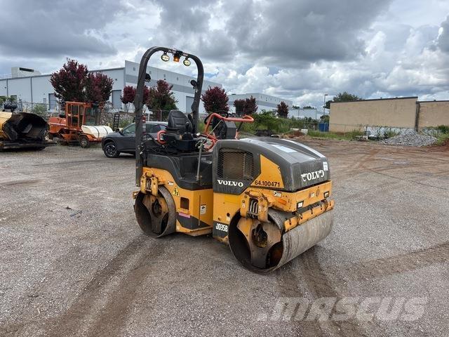 Volvo DD35B Ikerdobos hengerek