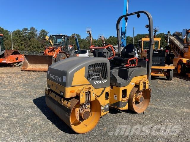 Volvo DD35B Ikerdobos hengerek