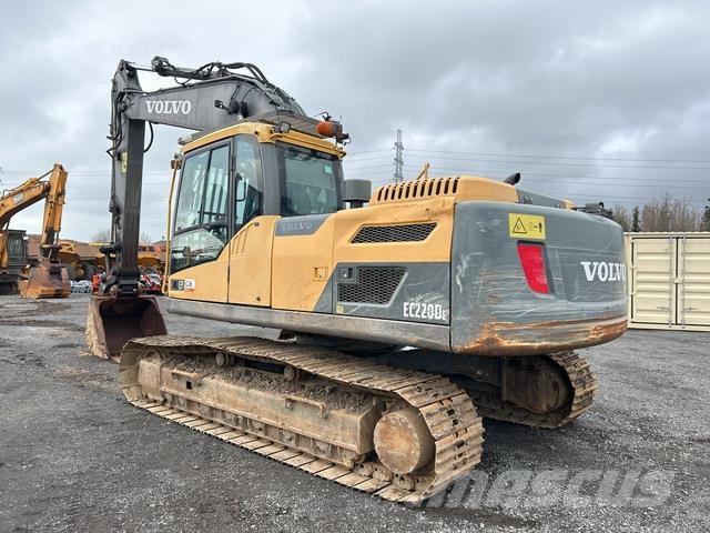 Volvo EC220DL Lánctalpas kotrók