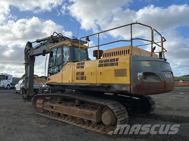 Volvo EC330CL Lánctalpas kotrók