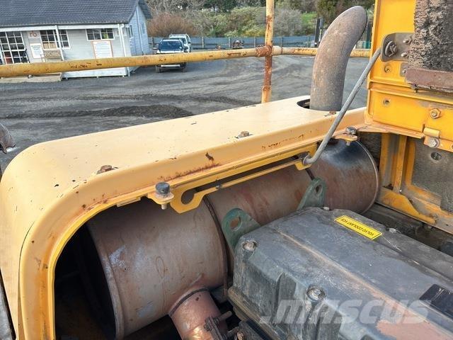 Volvo EC330CL Lánctalpas kotrók