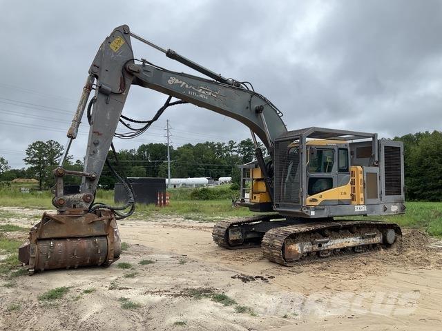 Volvo ECR235DL Lánctalpas kotrók