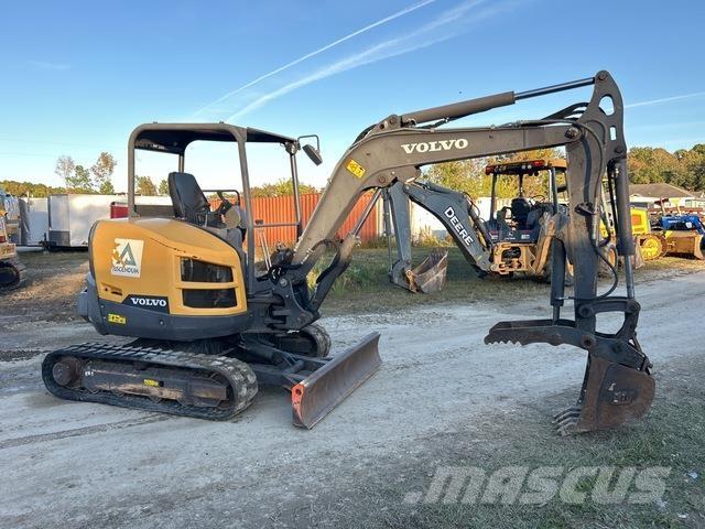 Volvo ECR40D Lánctalpas kotrók