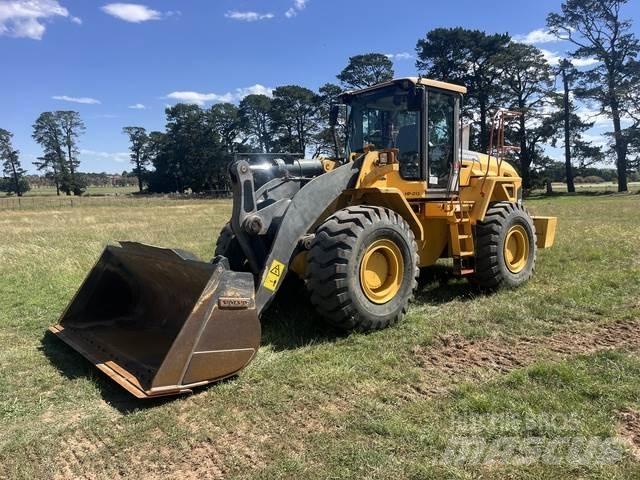 Volvo L105 Gumikerekes homlokrakodók
