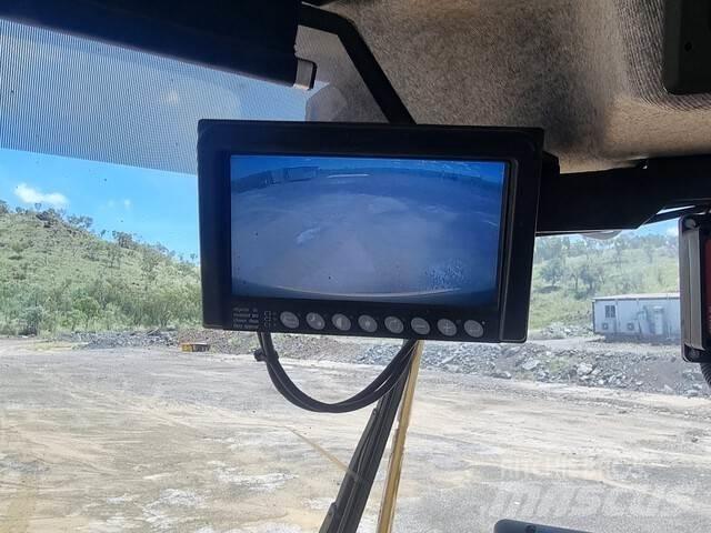 Volvo L180H Gumikerekes homlokrakodók