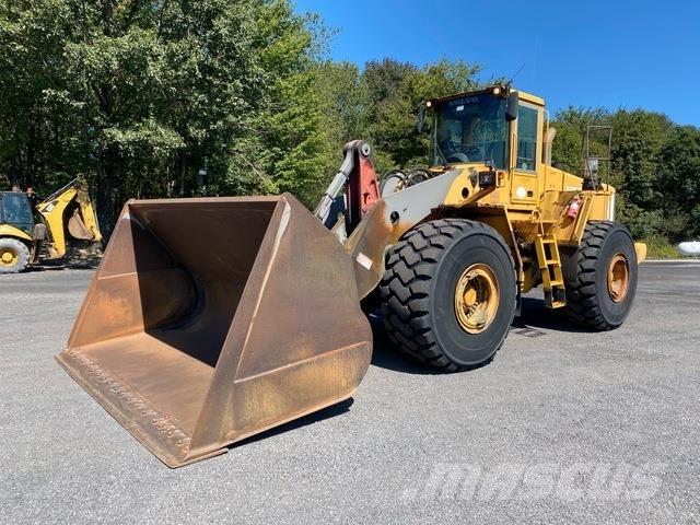 Volvo L220E Gumikerekes homlokrakodók