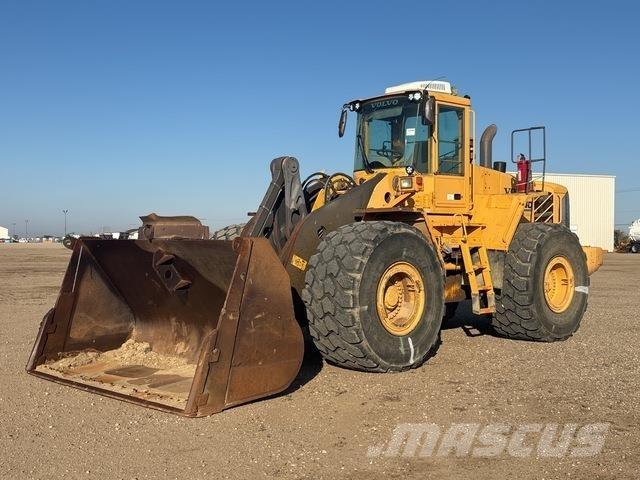 Volvo L220E Gumikerekes homlokrakodók