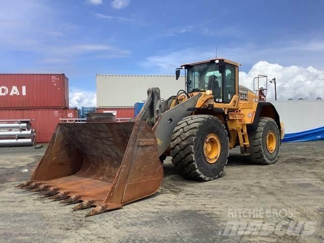 Volvo L220H Gumikerekes homlokrakodók