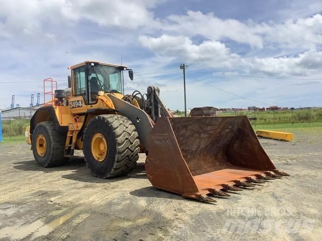 Volvo L220H Gumikerekes homlokrakodók
