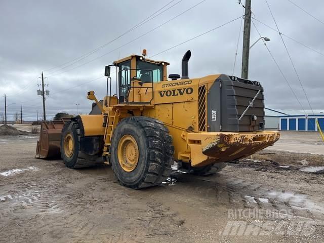 Volvo L350F Gumikerekes homlokrakodók