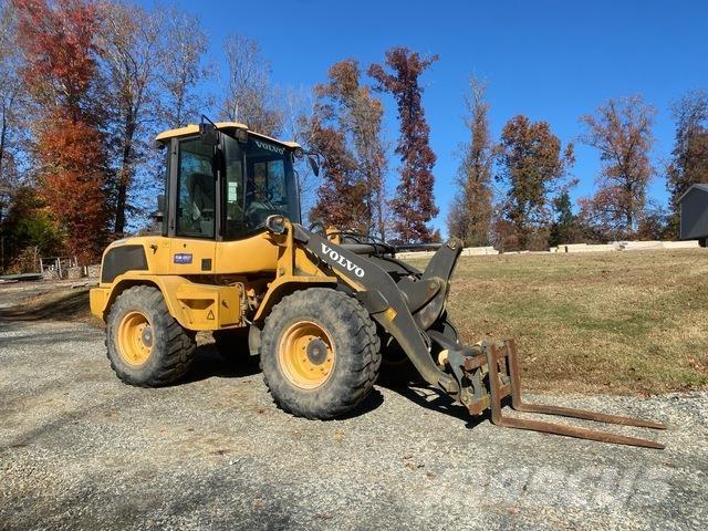 Volvo L35GS Gumikerekes homlokrakodók