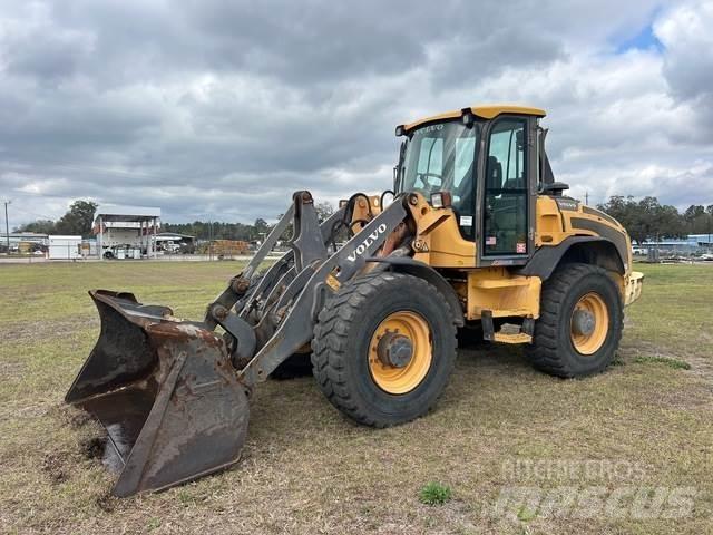 Volvo L45G Gumikerekes homlokrakodók