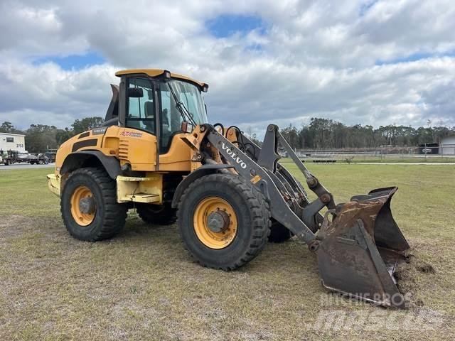 Volvo L45G Gumikerekes homlokrakodók