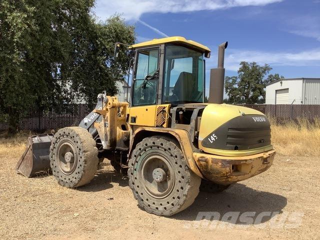 Volvo L45TP Gumikerekes homlokrakodók