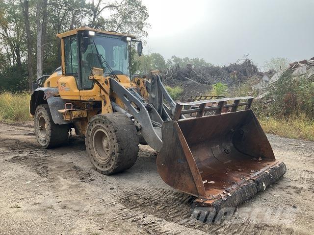 Volvo L60H Gumikerekes homlokrakodók