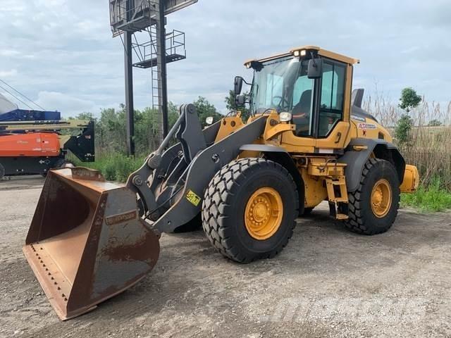 Volvo L70H Gumikerekes homlokrakodók
