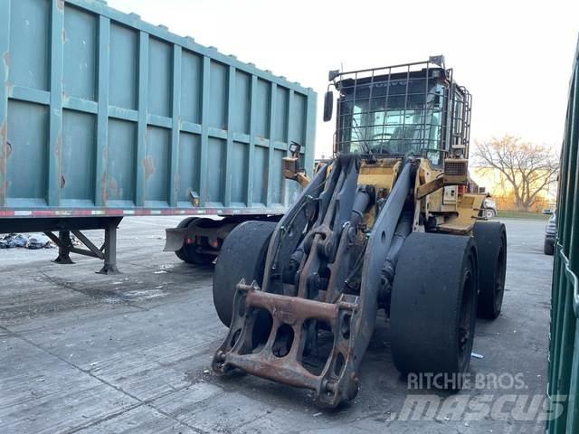 Volvo L90E Gumikerekes homlokrakodók