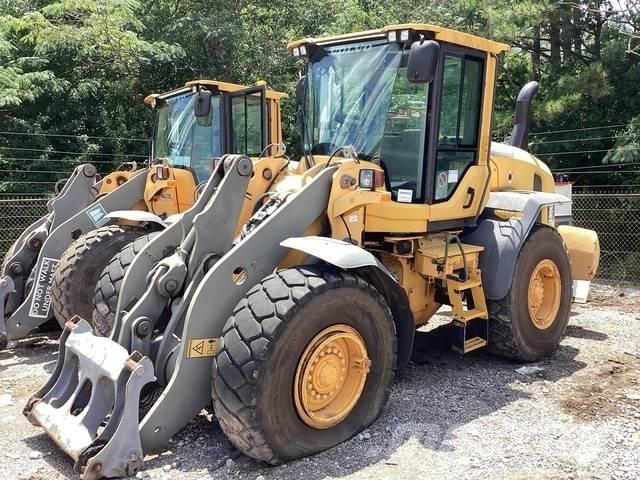 Volvo L90G Gumikerekes homlokrakodók