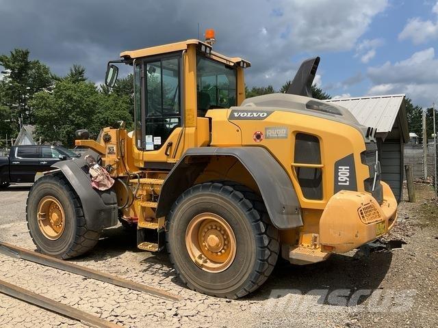 Volvo L90H Gumikerekes homlokrakodók