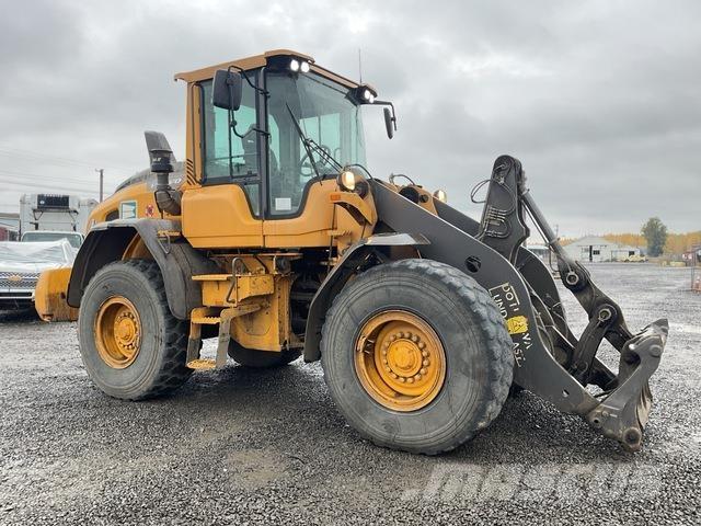 Volvo L90H Gumikerekes homlokrakodók