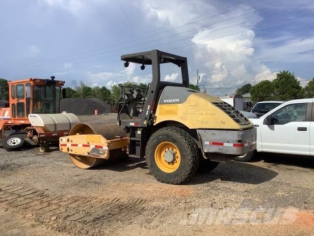 Volvo SD70D Egydobos hengerek