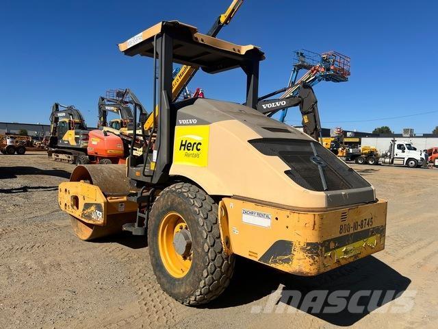 Volvo SD75B Egydobos hengerek