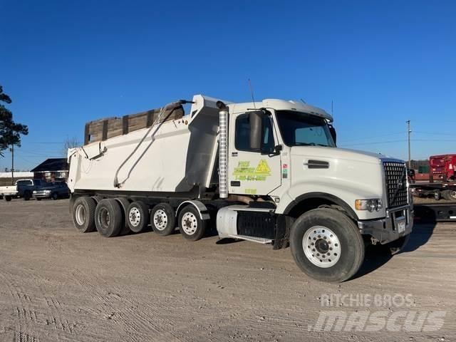 Volvo VHD Billenő teherautók