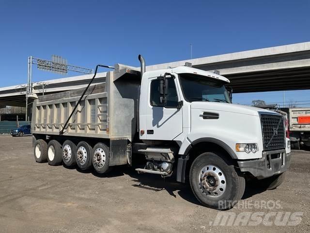 Volvo VHD Billenő teherautók