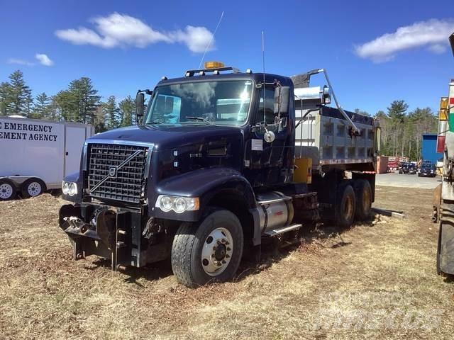 Volvo VHD Billenő teherautók