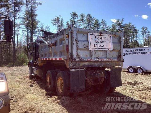 Volvo VHD Billenő teherautók