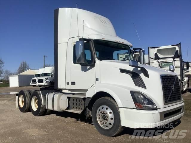 Volvo VNL Nyergesvontatók