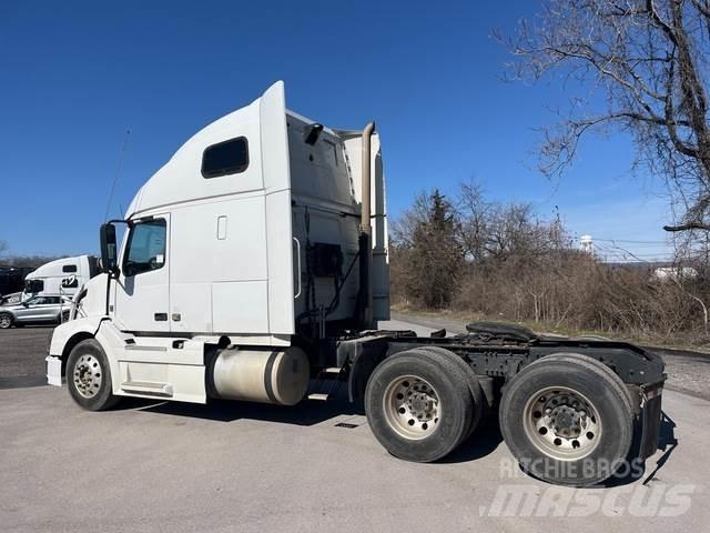 Volvo VNL Nyergesvontatók
