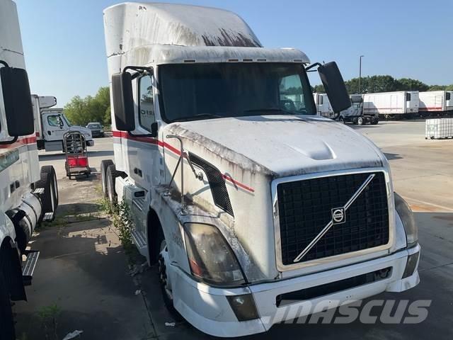 Volvo VNL Nyergesvontatók