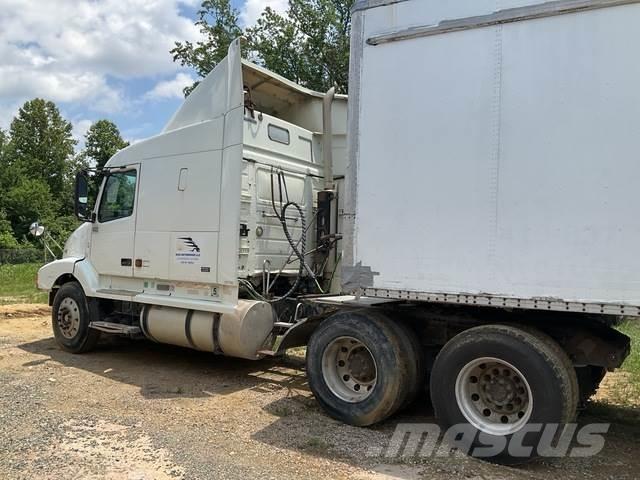 Volvo VNL Nyergesvontatók