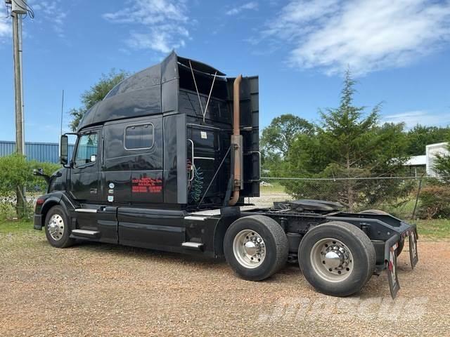 Volvo VNL Nyergesvontatók