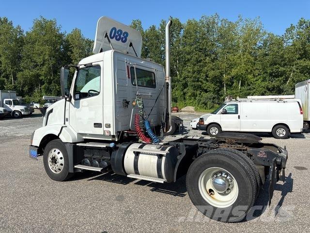 Volvo VNL Nyergesvontatók