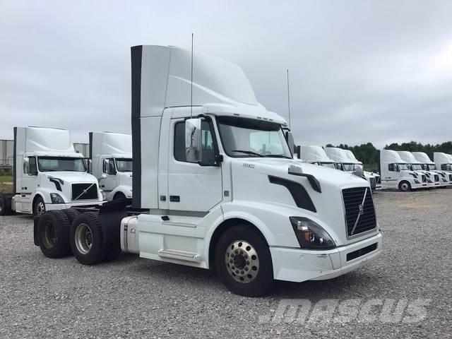 Volvo VNL Nyergesvontatók