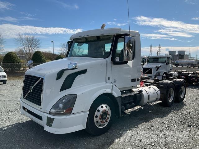 Volvo VNL Nyergesvontatók