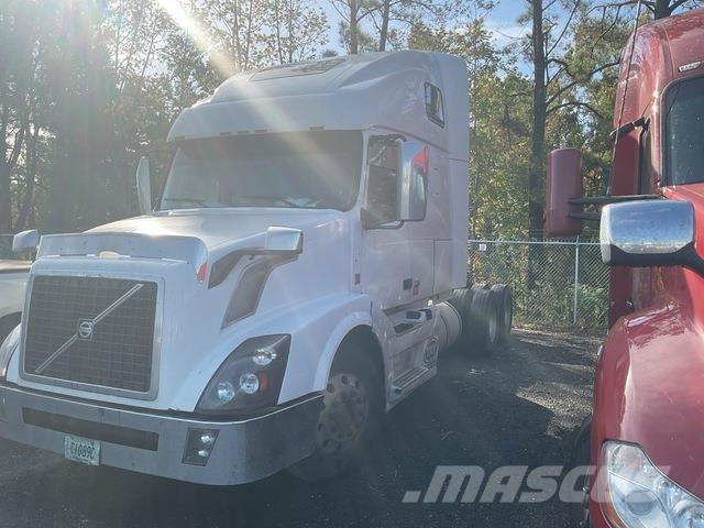 Volvo VNL Nyergesvontatók