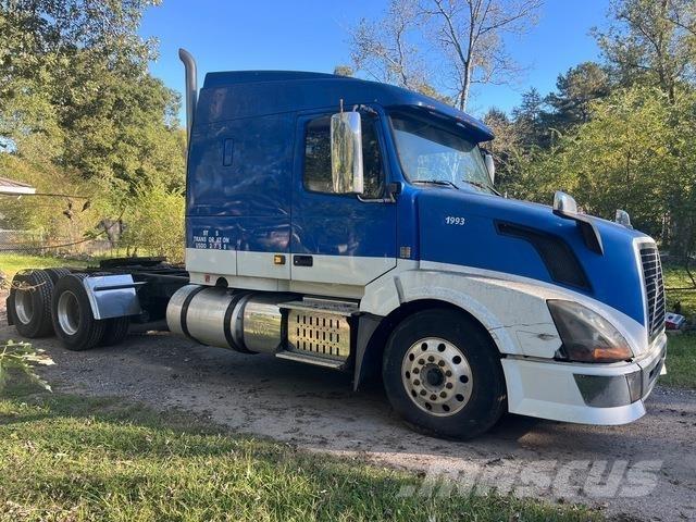 Volvo VNL Nyergesvontatók