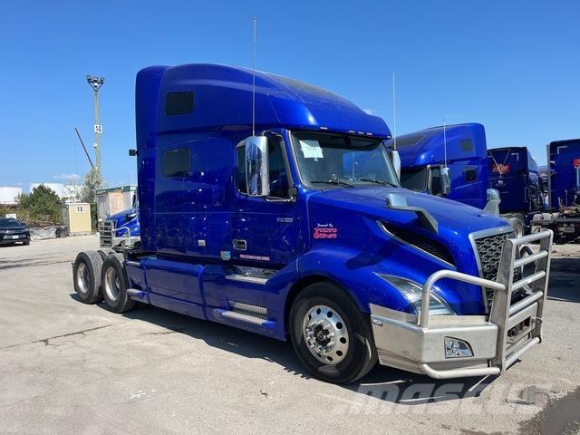 Volvo VNL760 Nyergesvontatók