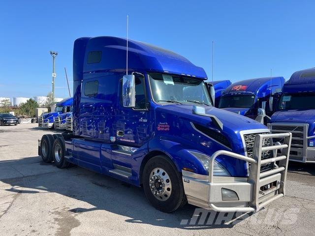 Volvo VNL760 Nyergesvontatók