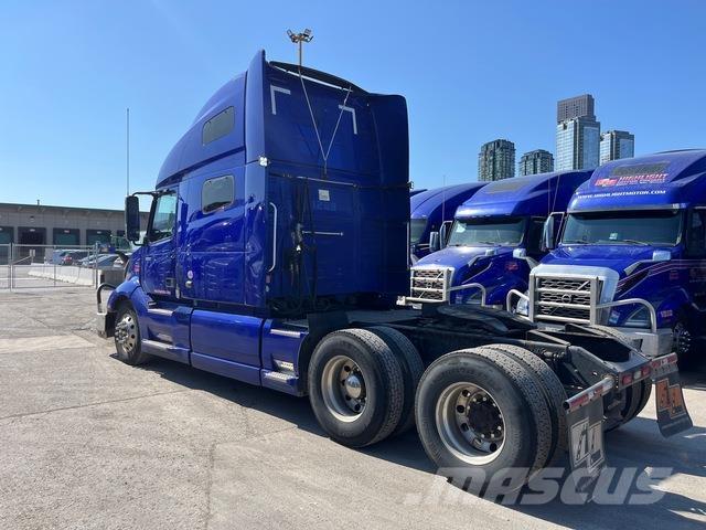 Volvo VNL760 Nyergesvontatók