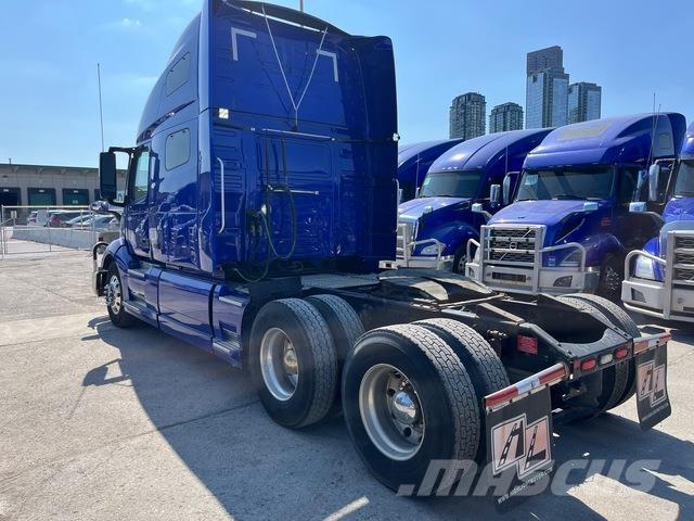Volvo VNL760 Nyergesvontatók