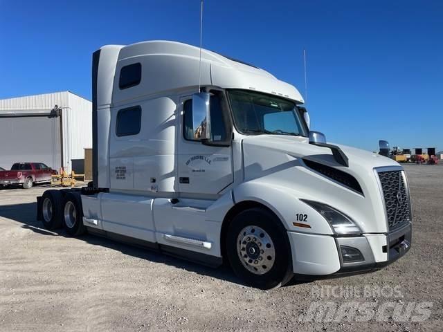 Volvo VNL860 Nyergesvontatók